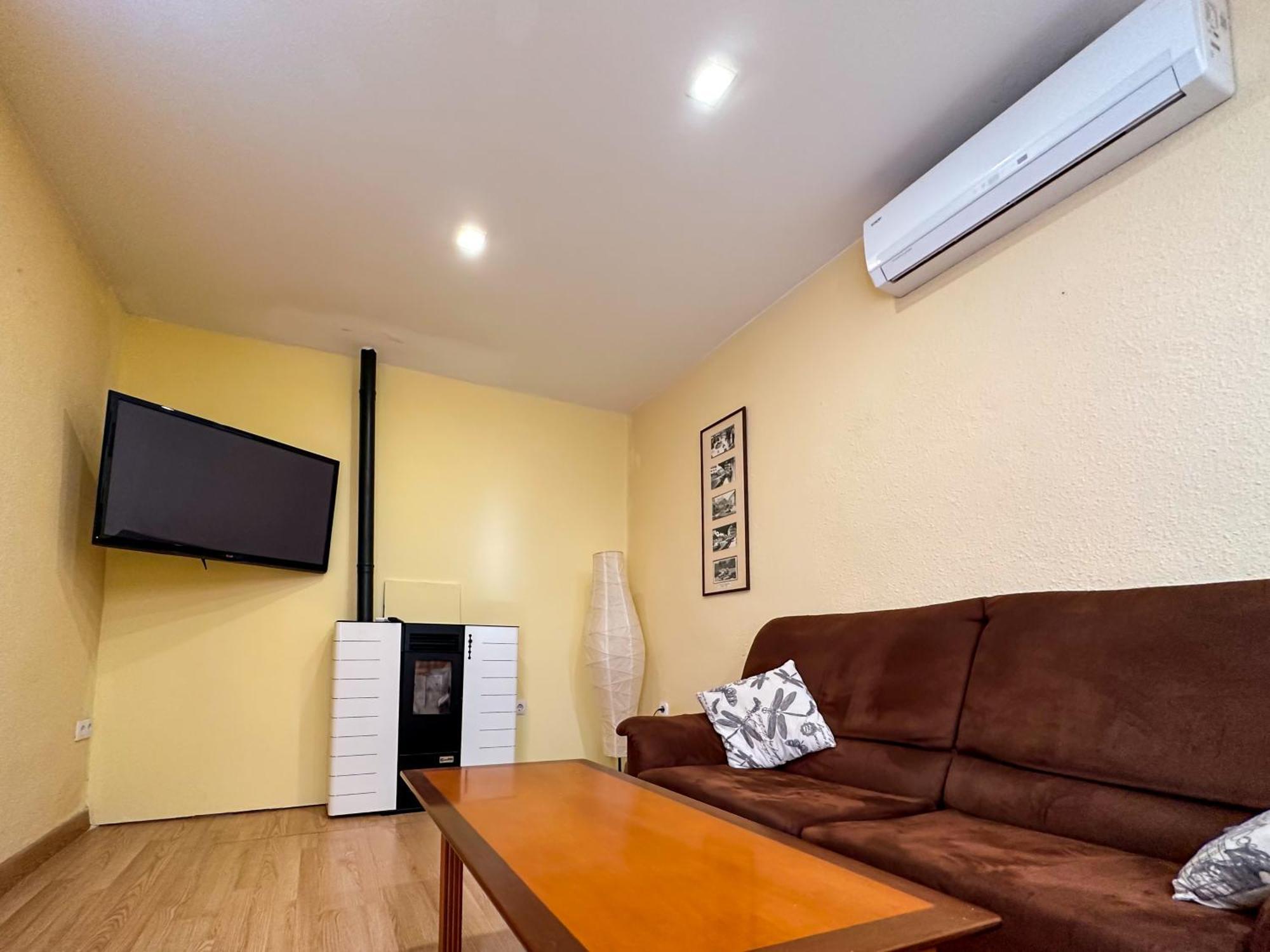 Casa Rural Los Pinos Valmuel 外观 照片